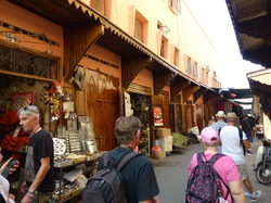  <a style='color: #fff;' href='/uploaded/photo/voyage-au-maroc-vue-par-michel-63499ade4e794.jpg'>(Télécharger)</a>