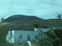  <a style='color: #fff;' href='/uploaded/photo/voyage-aux-canaries-fuerteventura-637b42732b9af.jpg'>(Télécharger)</a>