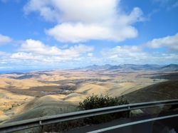  <a style='color: #fff;' href='/uploaded/photo/voyage-aux-canaries-fuerteventura-637b427b8a944.jpg'>(Télécharger)</a>