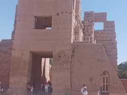  <a style='color: #fff;' href='/uploaded/photo/voyage-en-egypte-du-4-au-11-octobre-2025-vu-par-nicole-6900874ff2aee.jpg'>(Télécharger)</a>