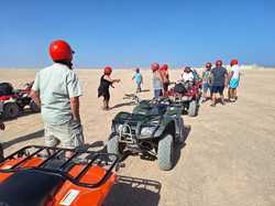  <a style='color: #fff;' href='/uploaded/photo/voyage-en-egypte-vu-par-nicole-68f11281494f3.jpg'>(Télécharger)</a>