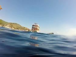  <a style='color: #fff;' href='/uploaded/photo/voyage-en-turquie-du-4-au-11-octobre-2024-vu-par-nicole-67118103afa77.jpg'>(Télécharger)</a>