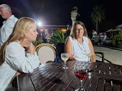  <a style='color: #fff;' href='/uploaded/photo/voyage-en-turquie-du-4-au-11-octobre-2024-vu-par-nicole-67118105a9734.jpg'>(Télécharger)</a>