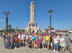  <a style='color: #fff;' href='/uploaded/photo/voyage-en-turquie-du-4-au-11-octobre-2024-vu-par-nicole-6711810904acd.jpg'>(Télécharger)</a>