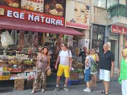  <a style='color: #fff;' href='/uploaded/photo/voyage-en-turquie-du-4-au-11-octobre-2024-vu-par-nicole-6711810a725ce.jpg'>(Télécharger)</a>