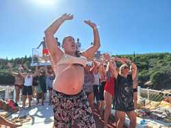  <a style='color: #fff;' href='/uploaded/photo/voyage-en-turquie-du-4-au-11-octobre-2024-vu-par-nicole-6711810e2595d.jpg'>(Télécharger)</a>