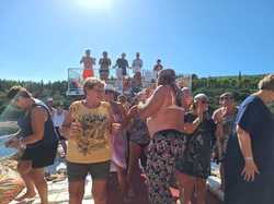  <a style='color: #fff;' href='/uploaded/photo/voyage-en-turquie-du-4-au-11-octobre-2024-vu-par-nicole-6711810ec16e9.jpg'>(Télécharger)</a>