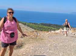  <a style='color: #fff;' href='/uploaded/photo/voyage-en-turquie-du-4-au-11-octobre-2024-vu-par-nicole-6711810f66b84.jpg'>(Télécharger)</a>