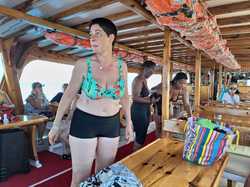  <a style='color: #fff;' href='/uploaded/photo/voyage-en-turquie-du-4-au-11-octobre-2024-vu-par-nicole-6711811636c18.jpg'>(Télécharger)</a>