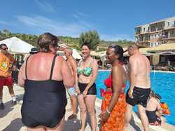  <a style='color: #fff;' href='/uploaded/photo/voyage-en-turquie-du-4-au-11-octobre-2024-vu-par-nicole-67118118bb187.jpg'>(Télécharger)</a>